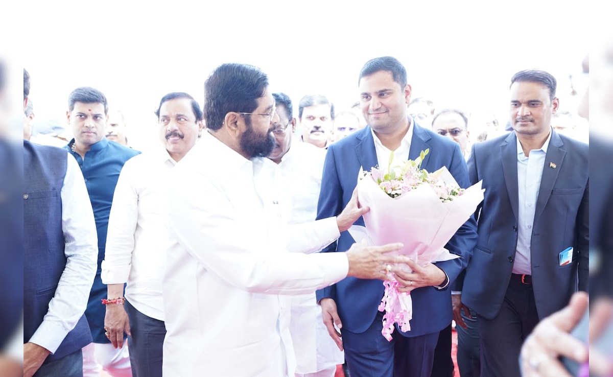 Maharashtra Chief Minister Eknath Shinde with Jeet Adani, Director of Adani Airport Holdings